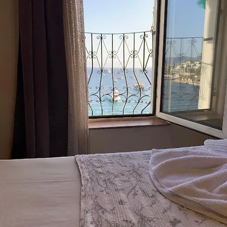 Gumbahce Otel Bodrum * בודרום